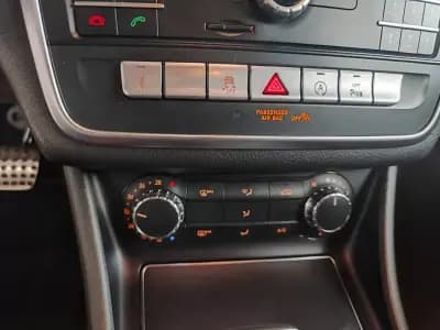 Vendo Mercedes-Benz CLA 45 AMG 2016 - 35750 EUR, 126000 km - AUTO.MOTO.pt