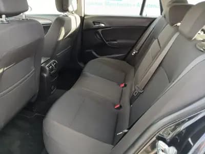 Sell Opel Insignia Sports Tourer 2011 - 7150 EUR, 176528 km - AUTO.MOTO.pt