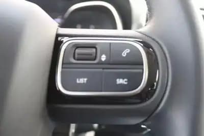 Sell Citroën C3 Aircross 2024 - 19980 EUR, 24174 km - AUTO.MOTO.pt