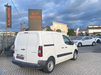 Sell Peugeot Partner 2017 - 9500 EUR, 198000 km - AUTO.MOTO.pt