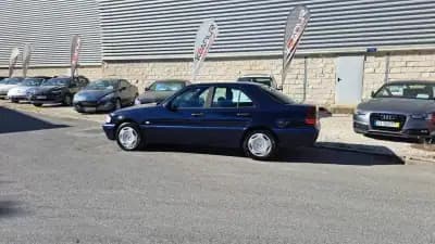 Sell Mercedes-Benz C 180 1997 - 5500 EUR, 171614 km - AUTO.MOTO.pt