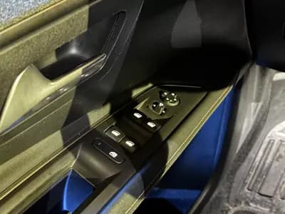 Vendo Peugeot 3008 2018 - 17500 EUR, 134944 km - AUTO.MOTO.pt