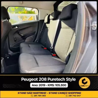 Vendo Peugeot 208 2019 - 12900 EUR, 105392 km - AUTO.MOTO.pt