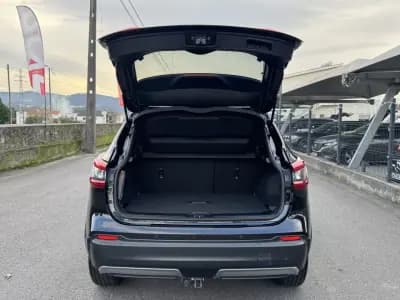 Vendo Nissan Qashqai 2018 - 18990 EUR, 161000 km - AUTO.MOTO.pt