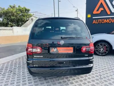 Vendo Volkswagen Sharan 2009 - 10950 EUR, 110000 km - AUTO.MOTO.pt