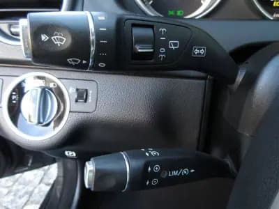 Vendo Mercedes-Benz C 180 2012 - 13490 EUR, 240000 km - AUTO.MOTO.pt