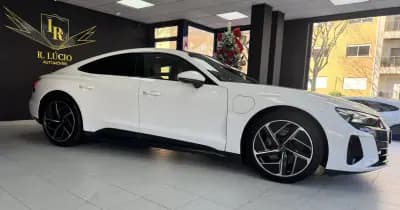 Vendo Audi e-tron GT 2023 - 62500 EUR, 53927 km - AUTO.MOTO.pt