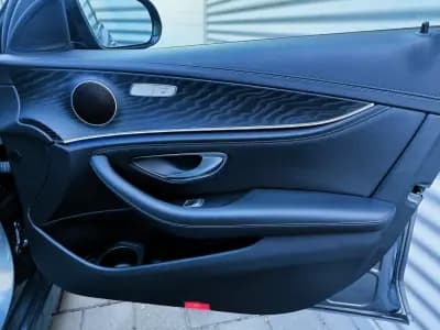 Sell Mercedes-Benz E 300 2021 - 33950 EUR, 148000 km - AUTO.MOTO.pt