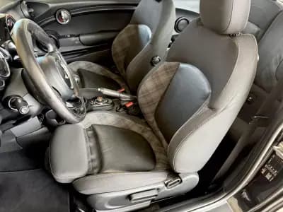 Vendo MINI One 2016 - 12999 EUR, 132000 km - AUTO.MOTO.pt