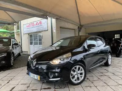 Sell Renault Clio 2018 - 11950 EUR, 83388 km - AUTO.MOTO.pt
