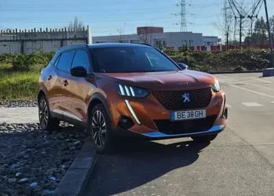 Vendo Peugeot e-2008 2020 - 17450 EUR, 154779 km - AUTO.MOTO.pt