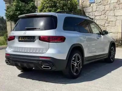 Vendo Mercedes-Benz GLB 200 2021 - 39999 EUR, 132000 km - AUTO.MOTO.pt