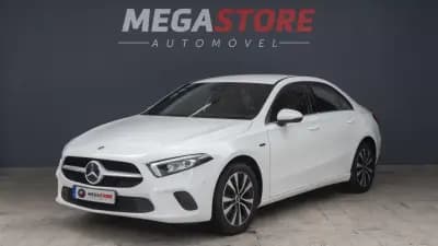 Vendo Mercedes-Benz A 250e Limousine 2021 - 25900 EUR, 102000 km - AUTO.MOTO.pt