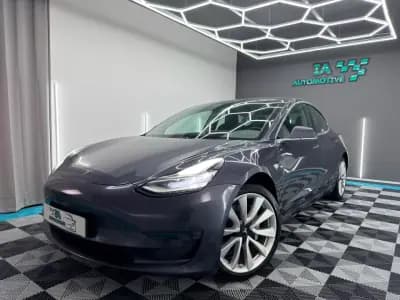 Vendo Tesla Model 3 2019 - 17750 EUR, 222000 km - AUTO.MOTO.pt