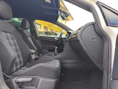 Vendo Volkswagen Golf 2014 - 17900 EUR, 195000 km - AUTO.MOTO.pt