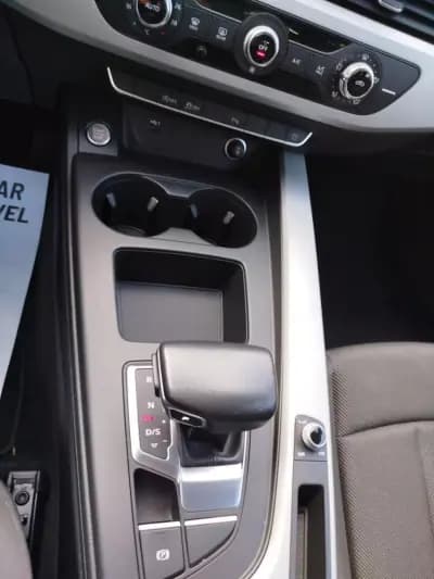 Vendo Audi A4 Avant 2021 - 27450 EUR, 60414 km - AUTO.MOTO.pt