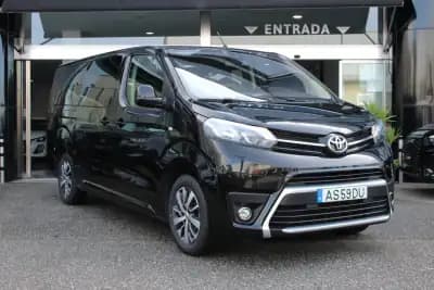 Vendo Toyota Proace Verso 2022 - 22400 EUR, 240926 km - AUTO.MOTO.pt
