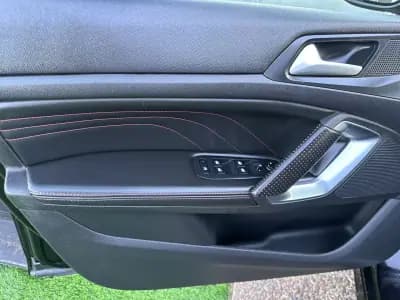 Sell Peugeot 308 SW 2015 - 12900 EUR, 140000 km - AUTO.MOTO.pt