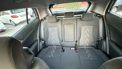 Vendo Kia Sportage 2024 - 34990 EUR, 5360 km - AUTO.MOTO.pt