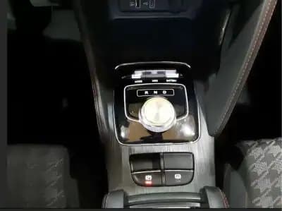 Vendo MG ZS 2022 - 19450 EUR, 31348 km - AUTO.MOTO.pt