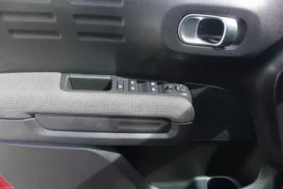 Sell Citroën C3 Aircross 2024 - 19980 EUR, 24174 km - AUTO.MOTO.pt