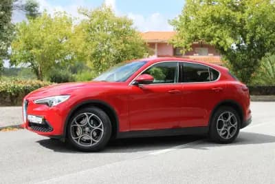Vendo Alfa Romeo Stelvio 2018 - 28900 EUR, 73000 km - AUTO.MOTO.pt