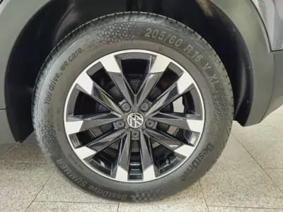 Vendo Volkswagen T-Cross 2023 - 18000 EUR, 44484 km - AUTO.MOTO.pt