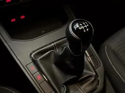 Sell SEAT Ibiza 2023 - 15490 EUR, 49400 km - AUTO.MOTO.pt