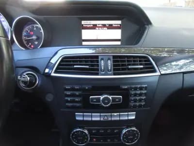 Vendo Mercedes-Benz C 180 2012 - 13490 EUR, 240000 km - AUTO.MOTO.pt