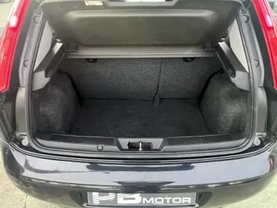 Sell Fiat Punto 2018 - 8999 EUR, 169456 km - AUTO.MOTO.pt