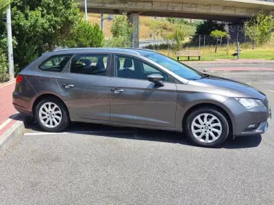 Vendo SEAT Leon ST 2014 - 9480 EUR, 198000 km - AUTO.MOTO.pt