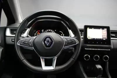 Vendo Renault Captur 2021 - 21500 EUR, 54000 km - AUTO.MOTO.pt