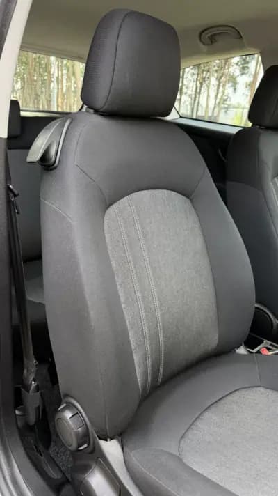 Vendo Fiat Punto 2015 - 9500 EUR, 170000 km - AUTO.MOTO.pt