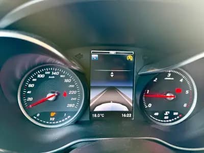 Sell Mercedes-Benz C 220 2015 - 19990 EUR, 261570 km - AUTO.MOTO.pt