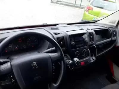 Vendo Peugeot Boxer 2017 - 12999 EUR, 100000 km - AUTO.MOTO.pt