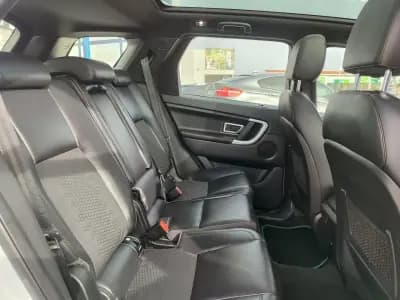 Vendo Land Rover Discovery Sport 2015 - 17490 EUR, 146000 km - AUTO.MOTO.pt