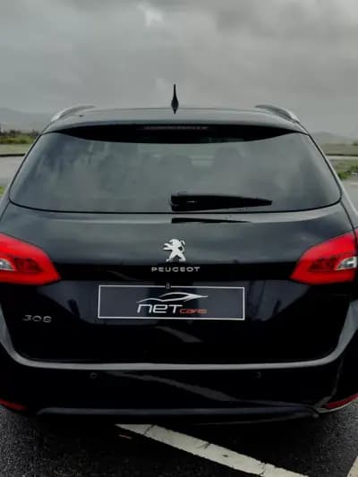 Vendo Peugeot 308 SW 2014 - 12950 EUR, 185000 km - AUTO.MOTO.pt