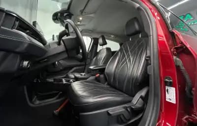 Vendo Ford Mustang Mach-E 2021 - 24999 EUR, 140000 km - AUTO.MOTO.pt