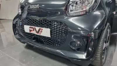 Vendo Smart Fortwo Cabrio 2021 - 13990 EUR, 59000 km - AUTO.MOTO.pt