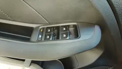 Sell MG ZS 2020 - 17250 EUR, 57244 km - AUTO.MOTO.pt