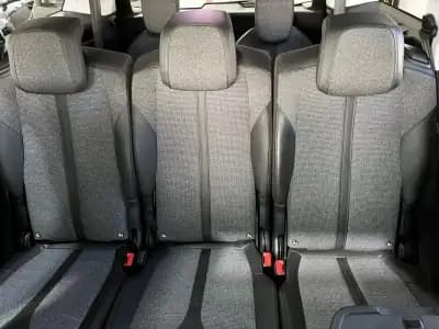 Vendo Peugeot 5008 2017 - 22500 EUR, 161123 km - AUTO.MOTO.pt