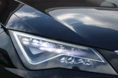 Vendo SEAT Leon ST 2018 - 12990 EUR, 200000 km - AUTO.MOTO.pt