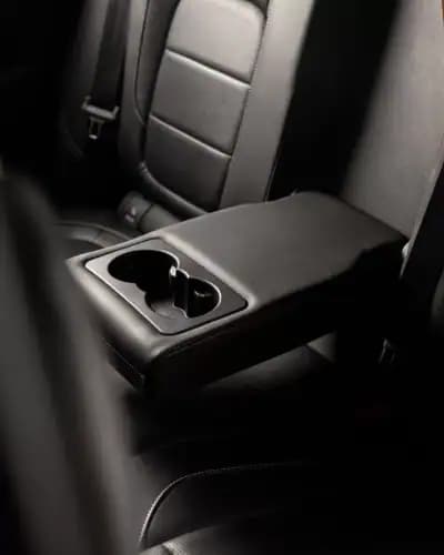 Vendo Jaguar F-Pace 2020 - 37950 EUR, 80000 km - AUTO.MOTO.pt