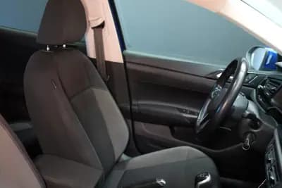 Vendo Volkswagen Taigo 2022 - 16490 EUR, 43000 km - AUTO.MOTO.pt