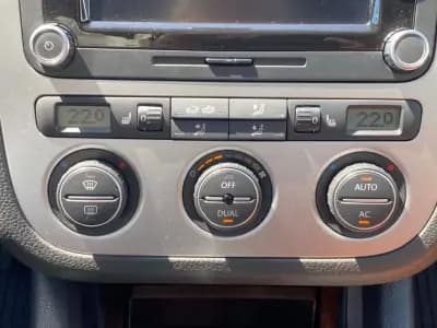 Sell Volkswagen EOS 2009 - 18500 EUR, 71621 km - AUTO.MOTO.pt