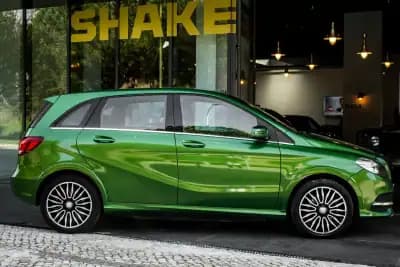 Sell Mercedes-Benz B 250 2017 - 14900 EUR, 85144 km - AUTO.MOTO.pt