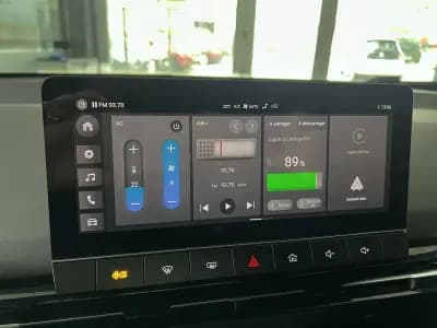 Vendo MG MG4 2023 - 19600 EUR, 23467 km - AUTO.MOTO.pt