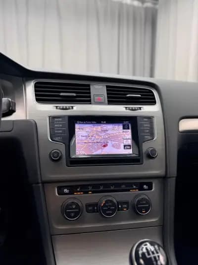 Sell Volkswagen Golf 2014 - 16750 EUR, 165000 km - AUTO.MOTO.pt