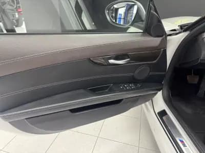 Sell BMW Z4 2013 - 27000 EUR, 116034 km - AUTO.MOTO.pt