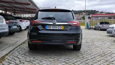 Sell Opel Insignia Sports Tourer 2017 - 10750 EUR, 214037 km - AUTO.MOTO.pt